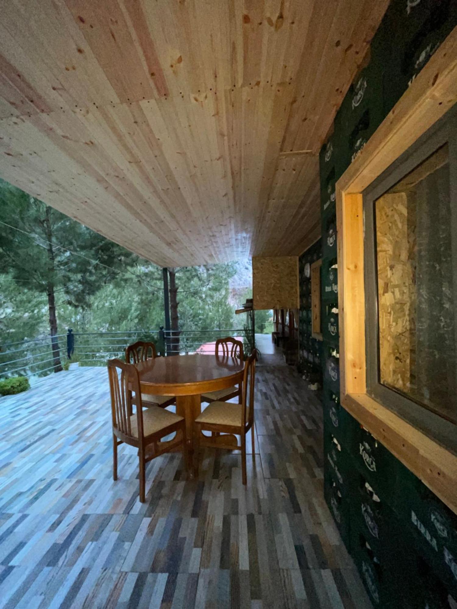 Bovilla Canyon Dajt Exterior photo